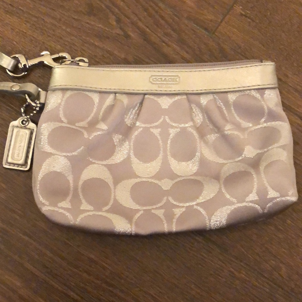 Coach wristlet - Picture 2 of 2